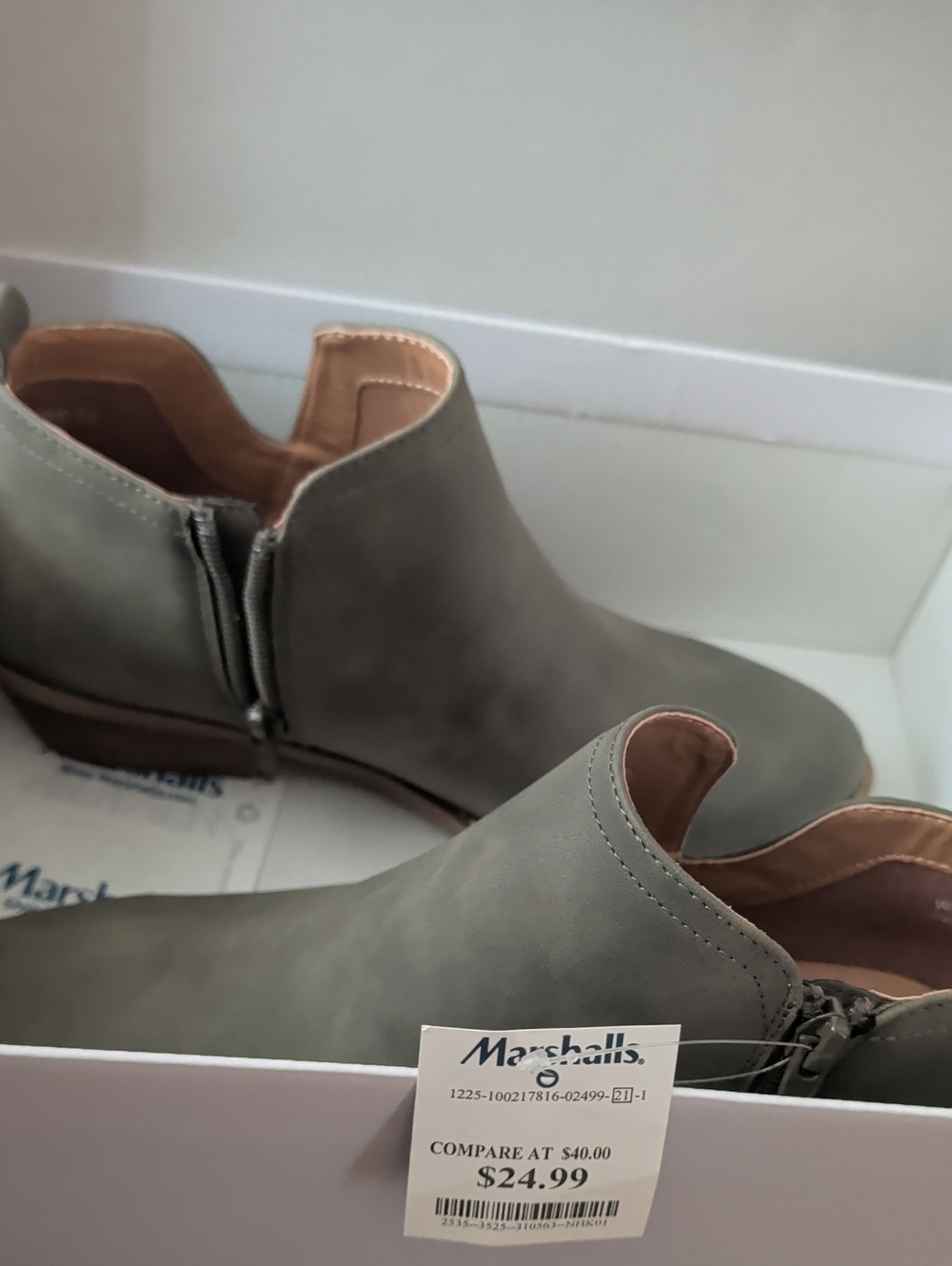 Marshalls Women’s Green Suede-Look Ankle Booties